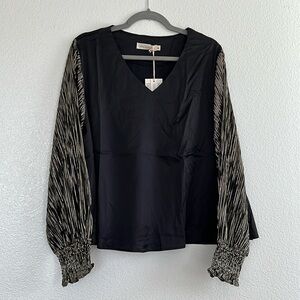 Black blouse with gold striped sleeves, size 3X